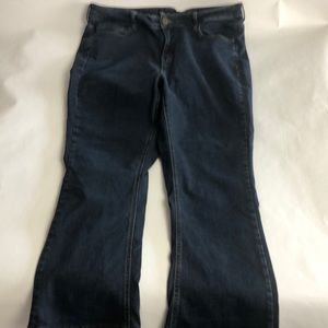 Women’s dark blue jeans 18